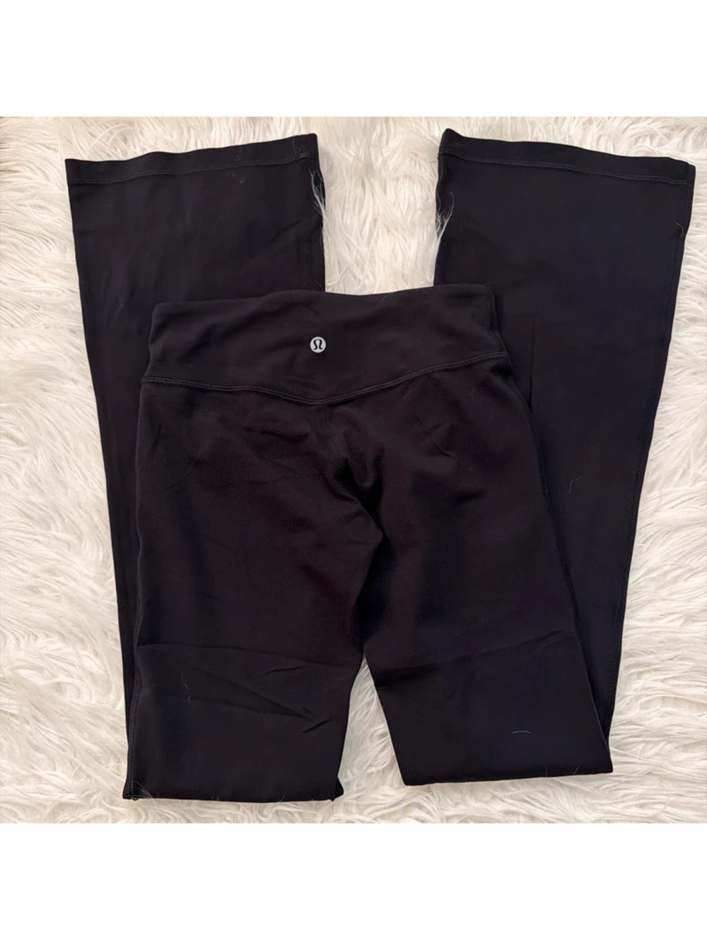 Black Lululemon align low rise flare leggings 32” size 2
